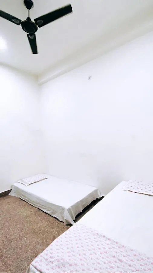 Dhanwantri Niwas 瓦拉纳西 招待所